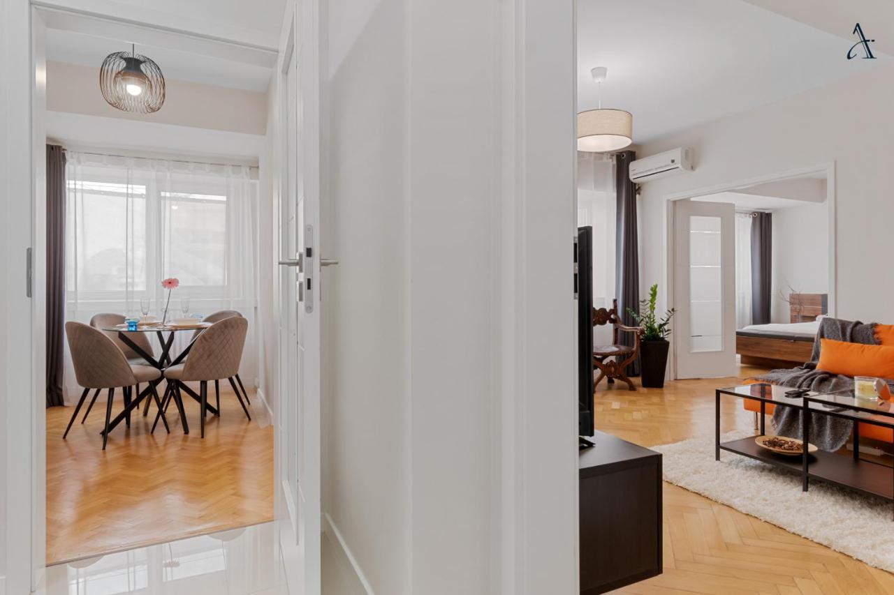 Rentforcomfort Coquette 1Bdr Calea Victoriei Bucarest Esterno foto