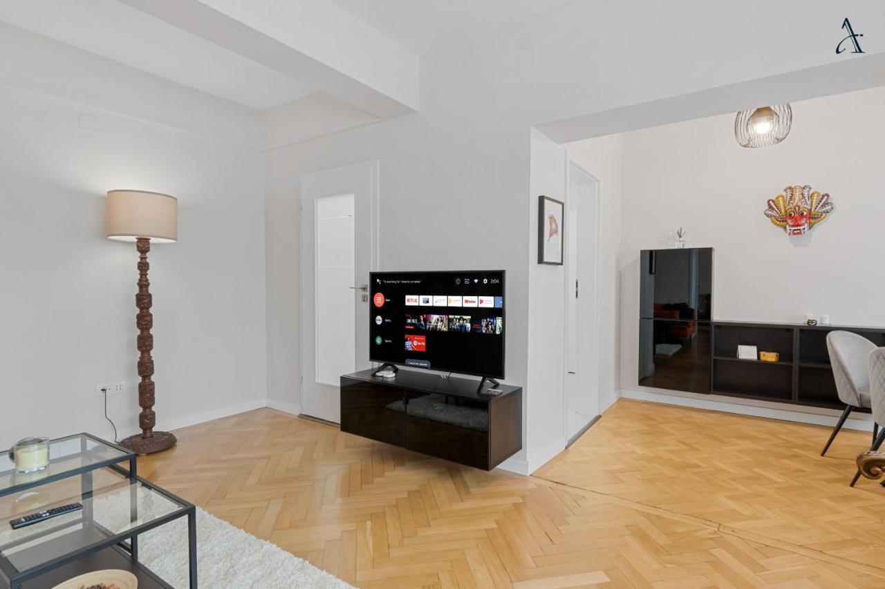 Rentforcomfort Coquette 1Bdr Calea Victoriei Bucarest Esterno foto