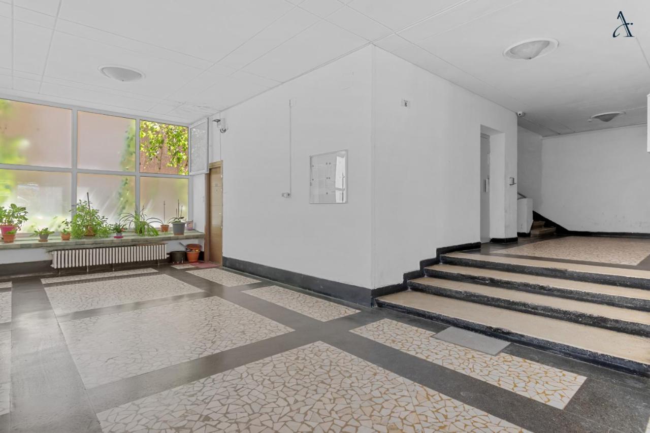 Rentforcomfort Coquette 1Bdr Calea Victoriei Bucarest Esterno foto